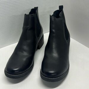 Eastland Boots, slip ons black womans size 11